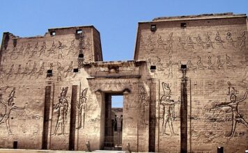 Edfu: Le origini celesti della Fondazione Templare – Il “libro caduto dal Cielo”