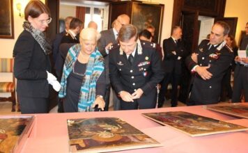 Il Comando Carabinieri Tutela Patrimonio Culturale restituisce alla Repubblica d’Austria 8 tavole fondo oro del XV secolo
