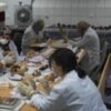 Il lavoro di ripulitura e conservazione delle ossa (ph. MoA)