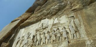 L’iscrizione di Dario I a Bisotun (Behistun) in Iran
