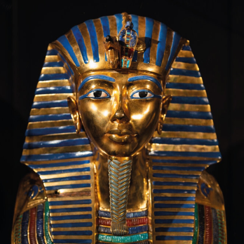 Copia della maschera di Tutankhamon. Ph.
Mostra Tutankhamon Bologna ©Carlo Marrazzo